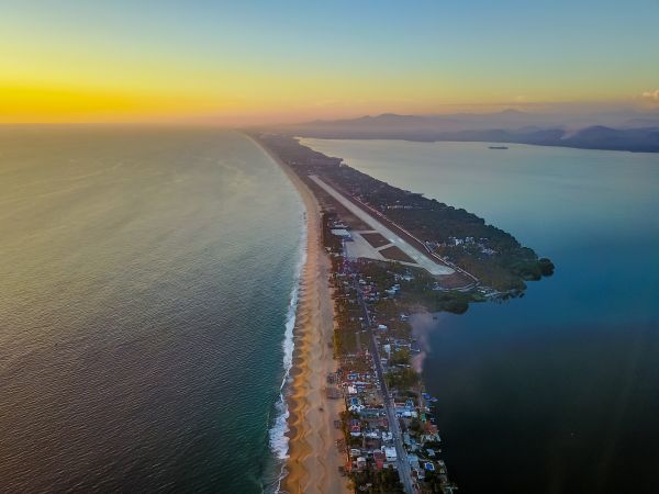 foto:Roberto  Zamora Leon - lo hecho en México