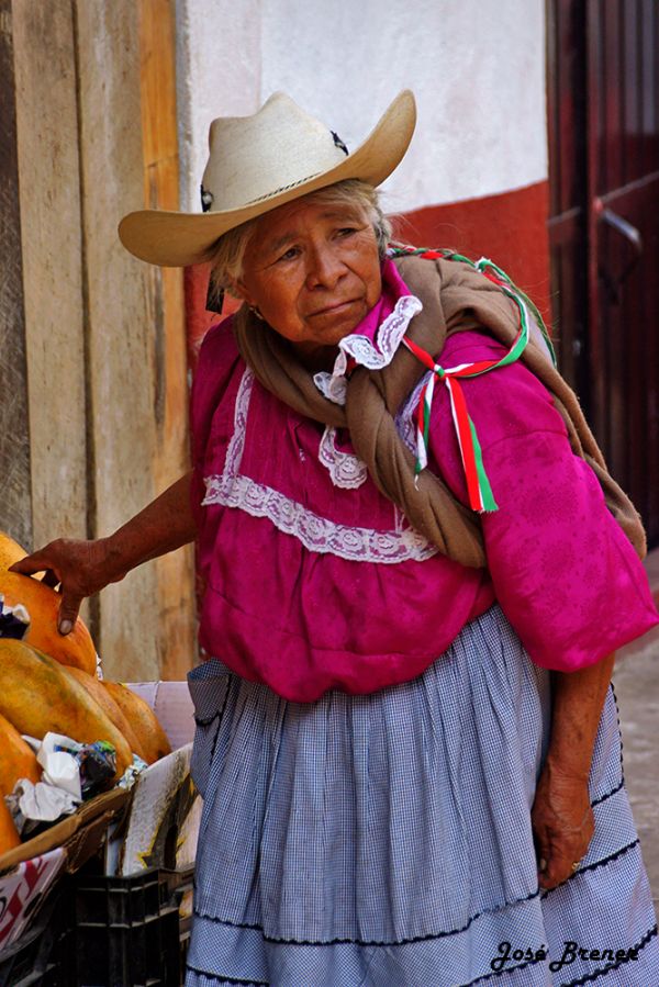 foto:José  Brener  Titievsky  - lo hecho en México