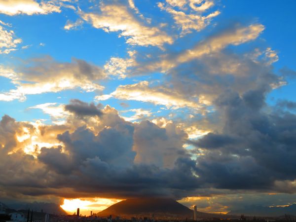 foto:Hokuto Hokuto Hokuto - lo hecho en México