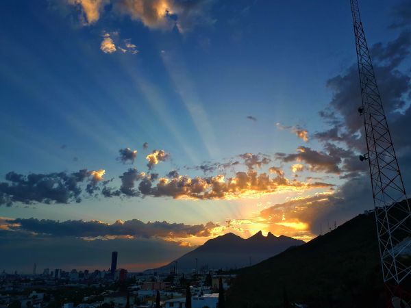 foto:Miguel Alfonso  Díaz  Vega  - lo hecho en México