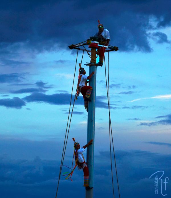 foto:ROBERTO  ALFREDO  DE LA FUENTE  URRUTIA  - lo hecho en México